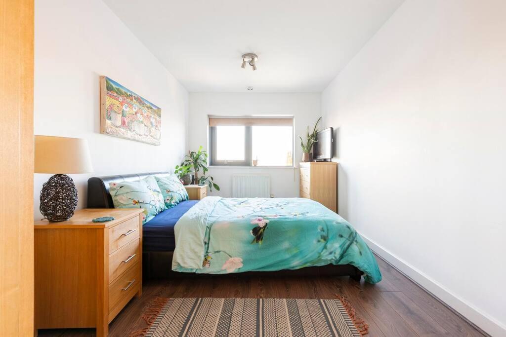 London Skylineviews 2 Bed 2 Bath Flat Near Canary Wharf, O2 & Excel Экстерьер фото